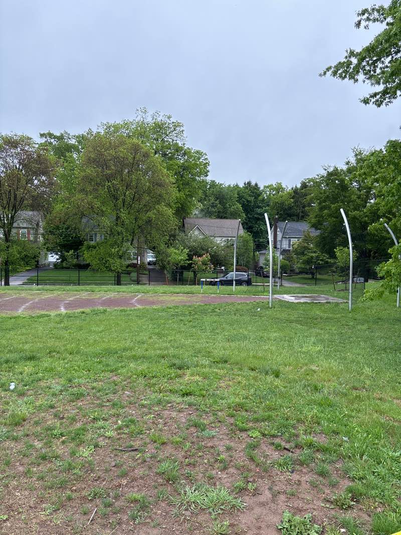 walking near me in Essex Park in spring