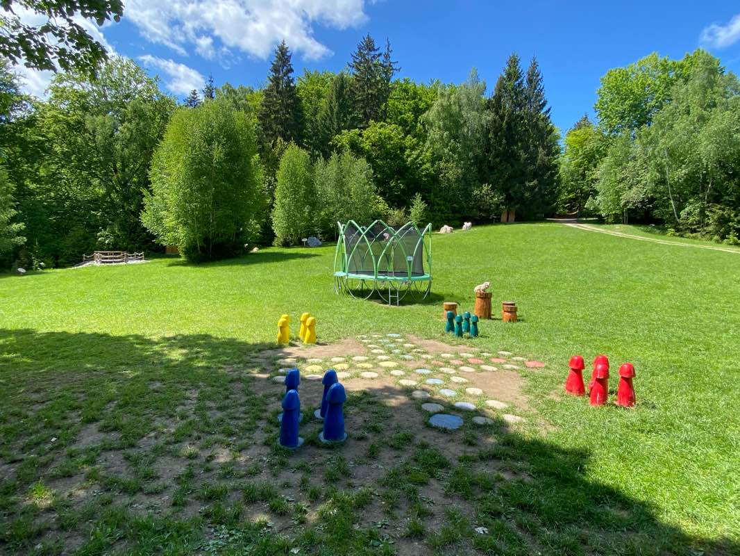 walking near me in Nábrežie Turca in spring