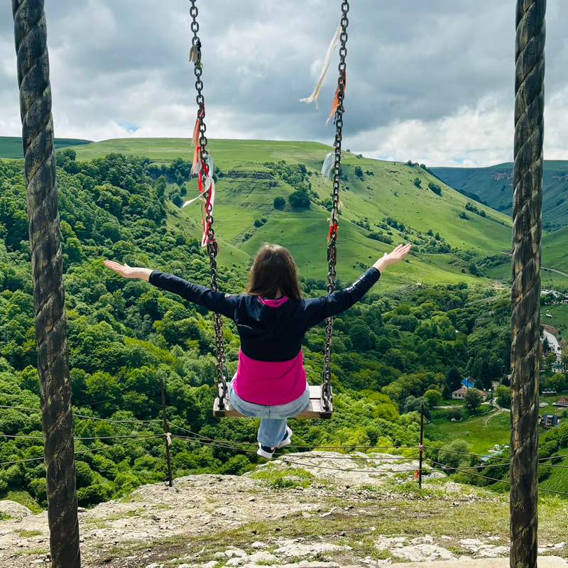 Коханевич Любовь