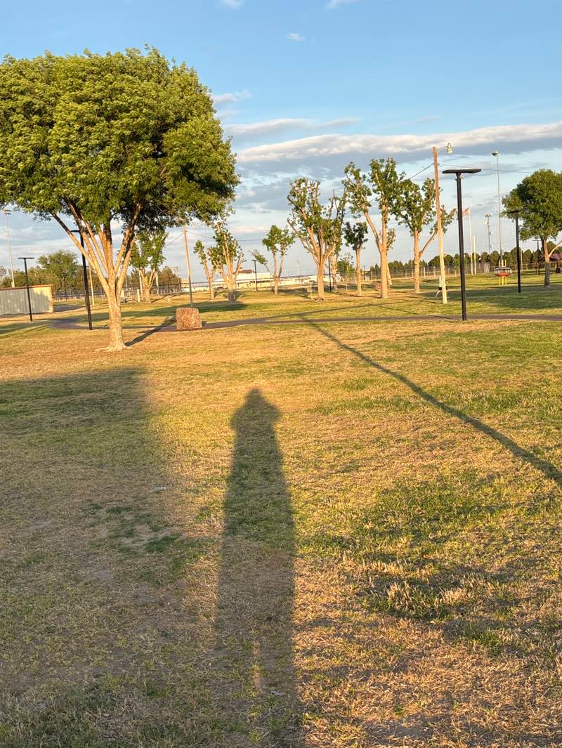 walking near me in Winkler County Park in spring