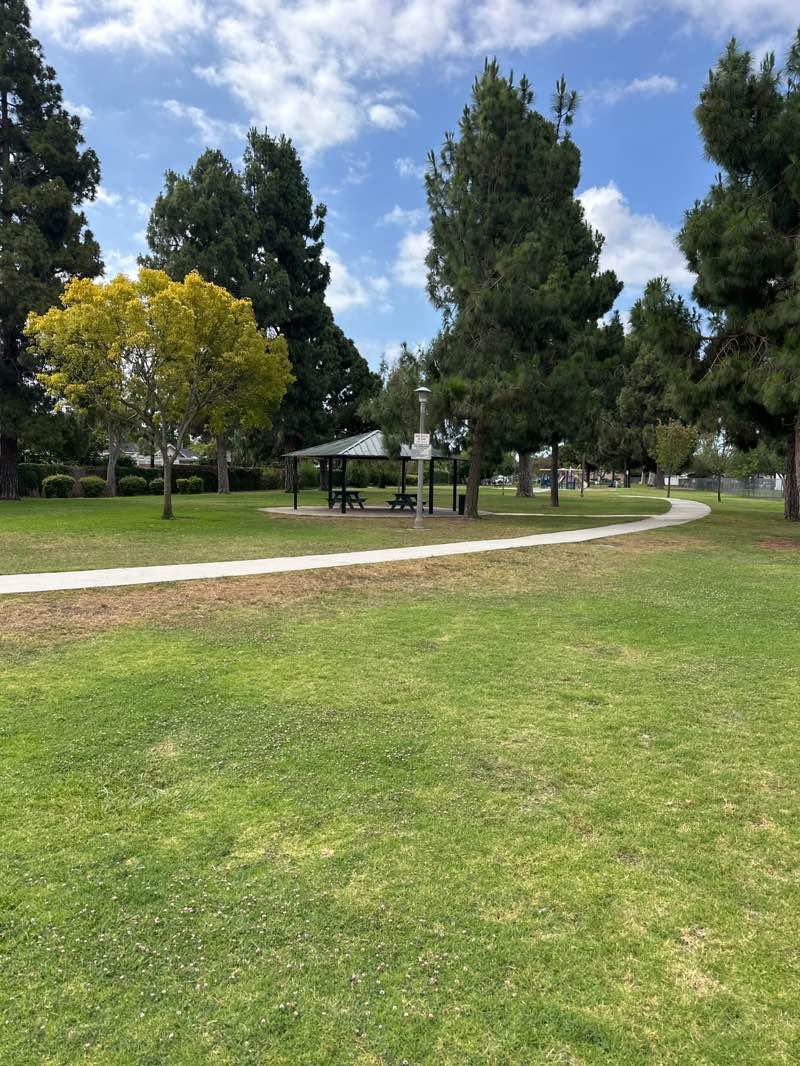 walking near me in Paularino Park in spring