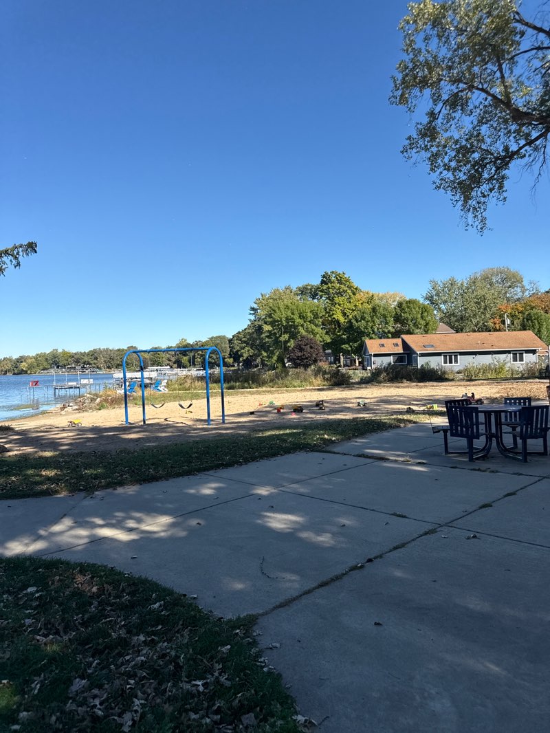 walking near me in Schluter Beach in autumn