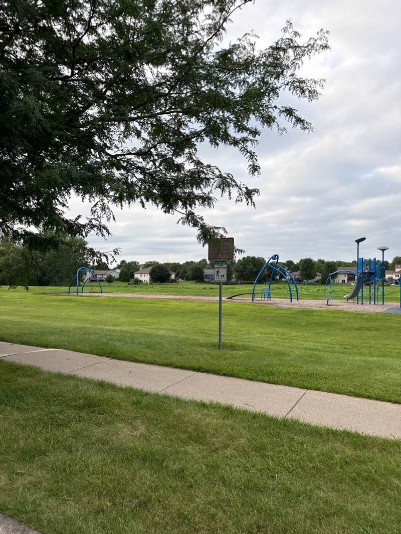 walking near me in Willow Run Park in autumn