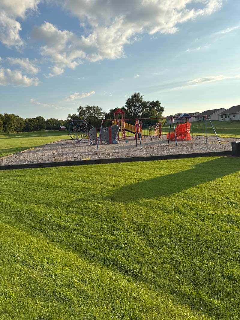 walking near me in Ralston Park in autumn