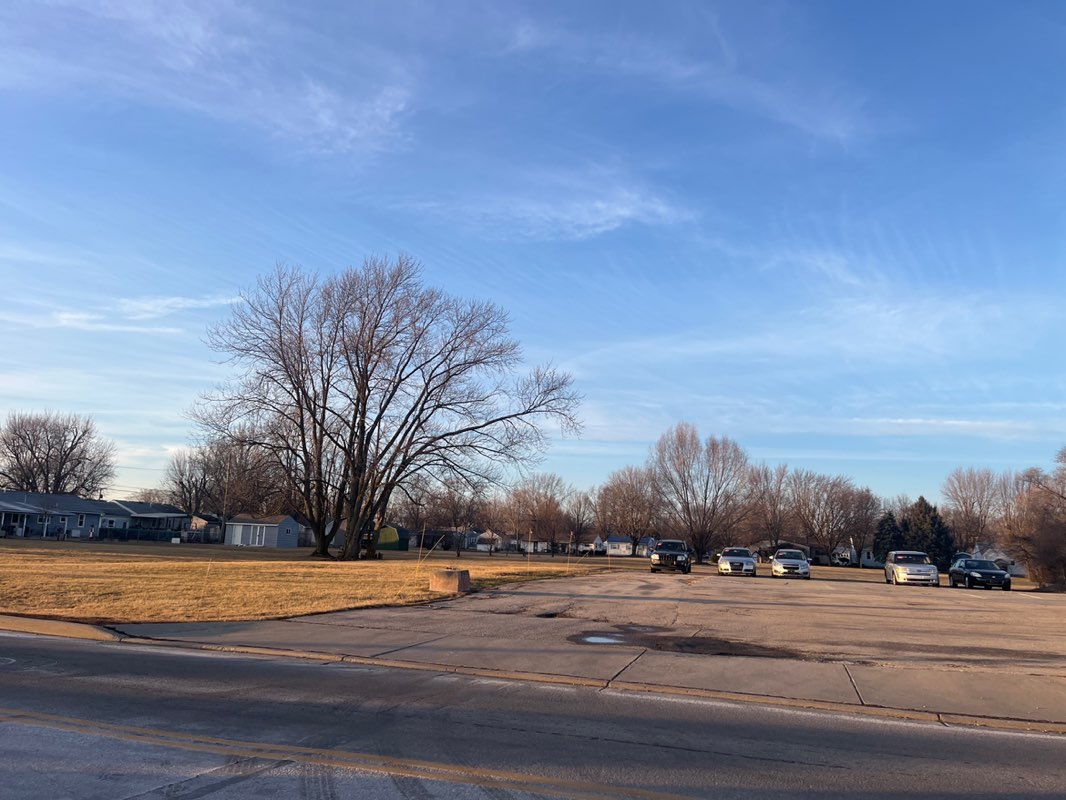 walking near me in Dickinson Park in winter