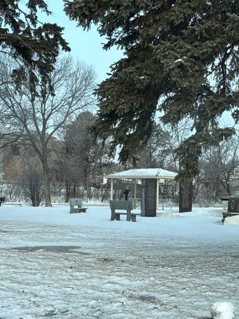 walking near me in Veterans Memorial Park in winter