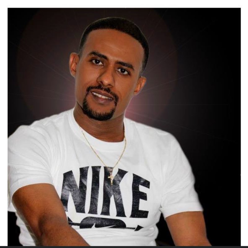 dawit 🇪🇷🥰🇨🇭