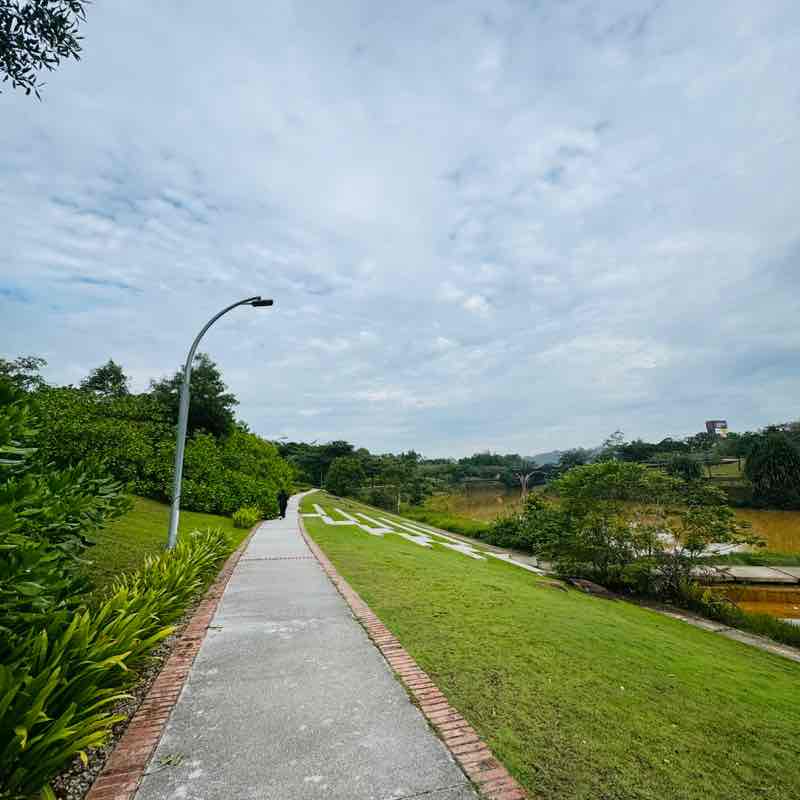 Erna Shaheera post 2