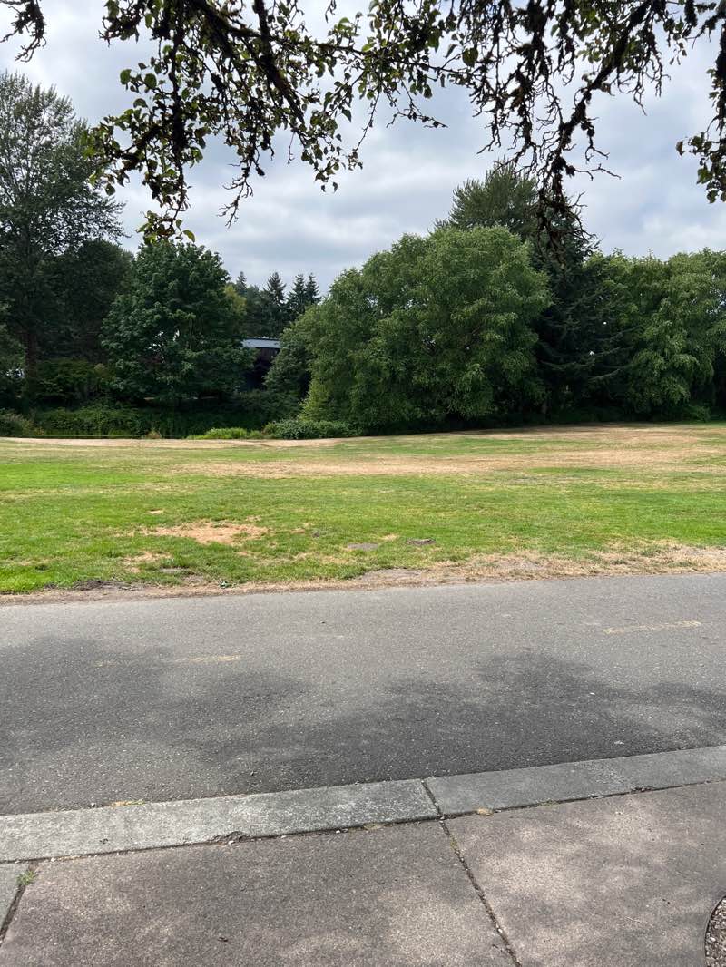 walking near me in Wilmot Gateway Park in autumn