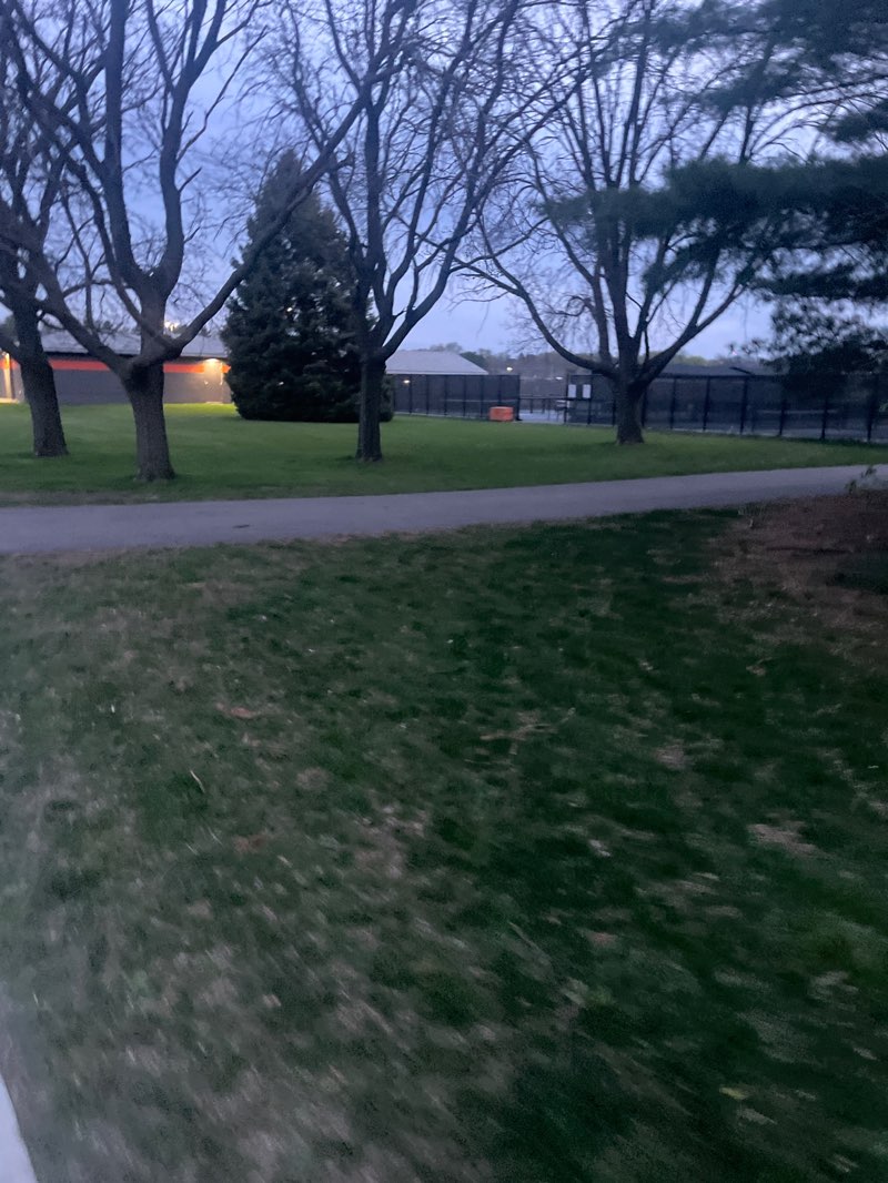 walking near me in Jaycee Park in spring