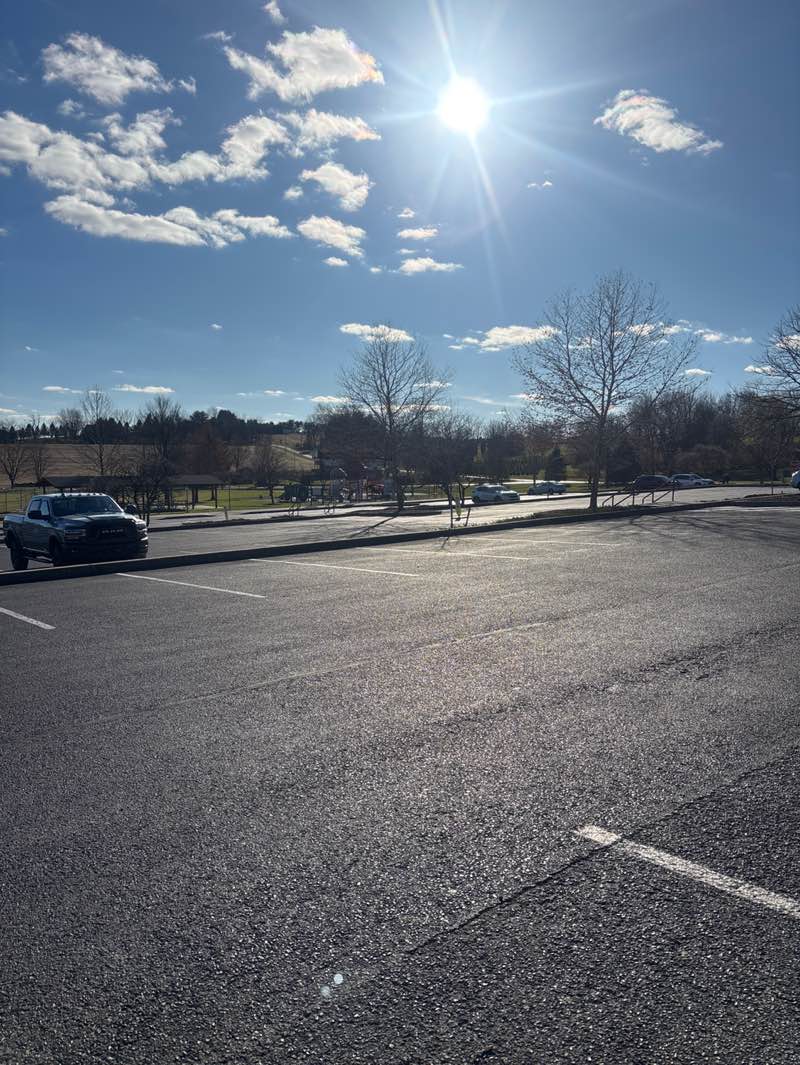 walking near me in Kolapechka Park in autumn
