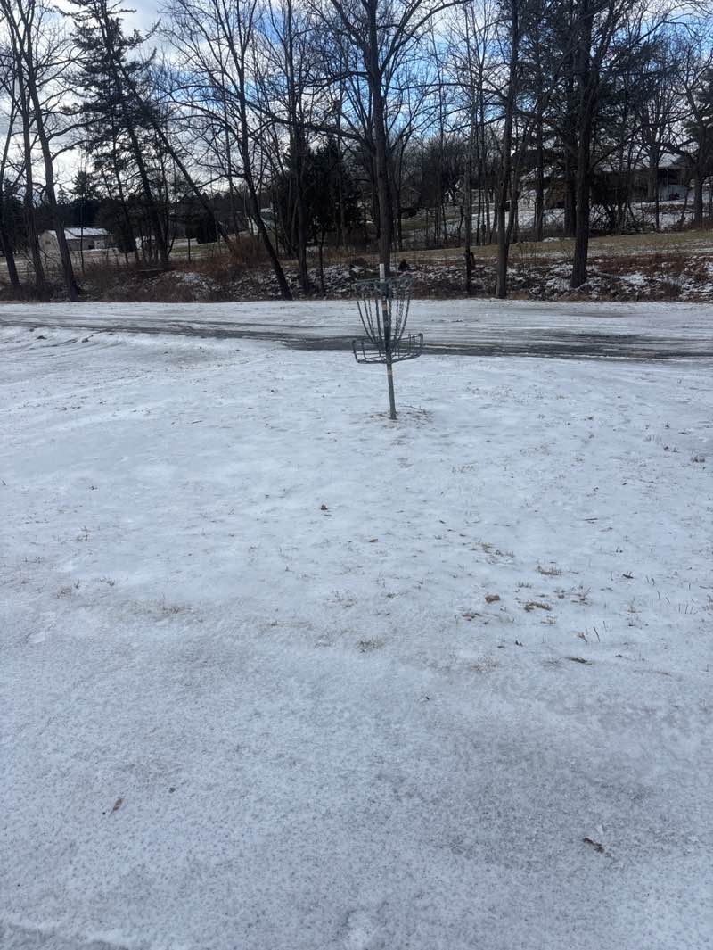 walking near me in Neffs Valley Park in winter