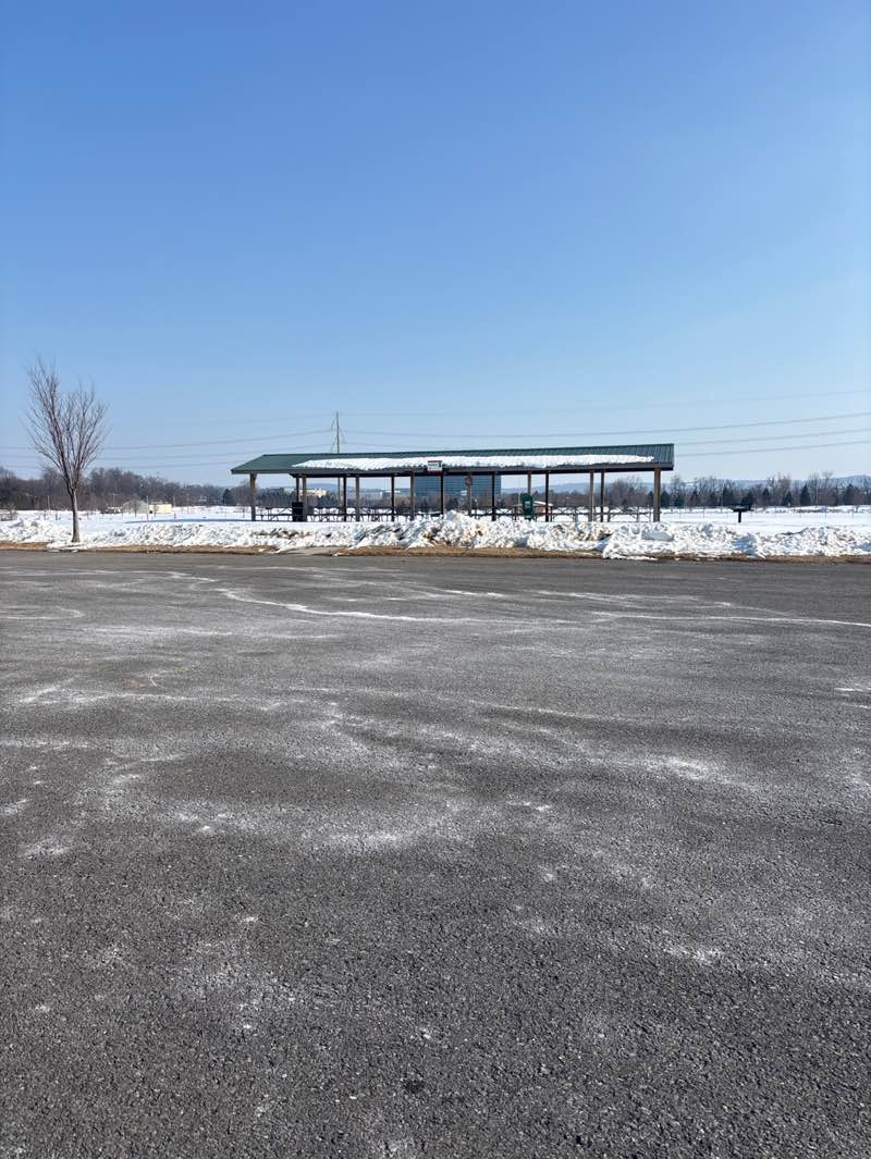 walking near me in Grange Park in winter