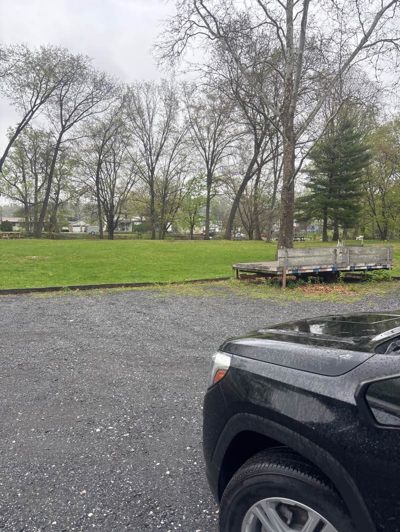 walking near me in Walnutport Canal Park in spring