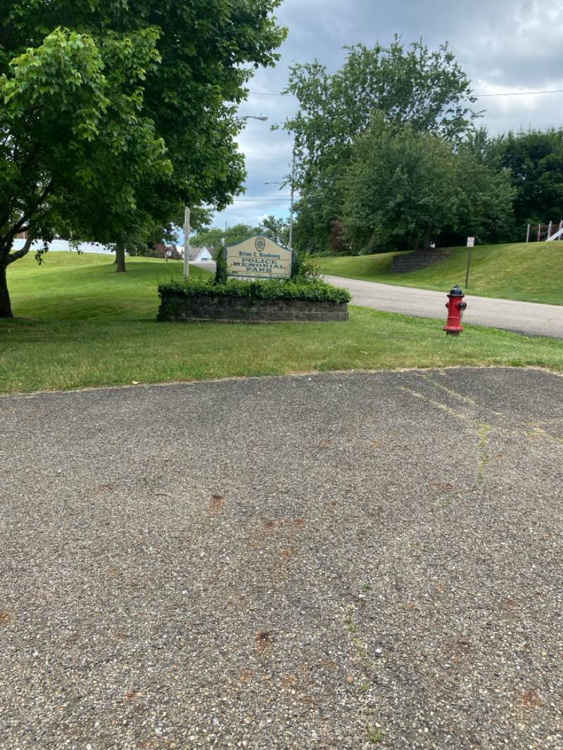 walking near me in Police Memorial Park in summer
