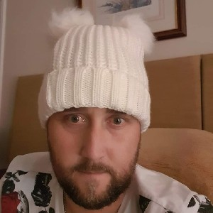 RE Lee Crombie profile