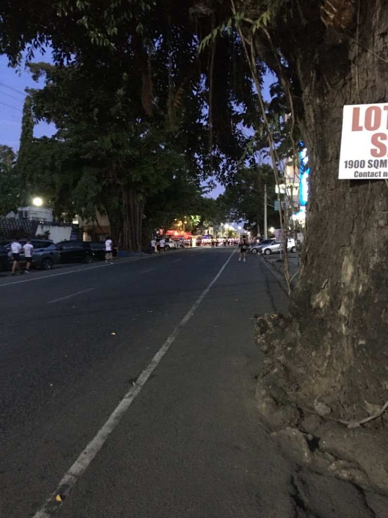 walking near me in Luneta Park in winter