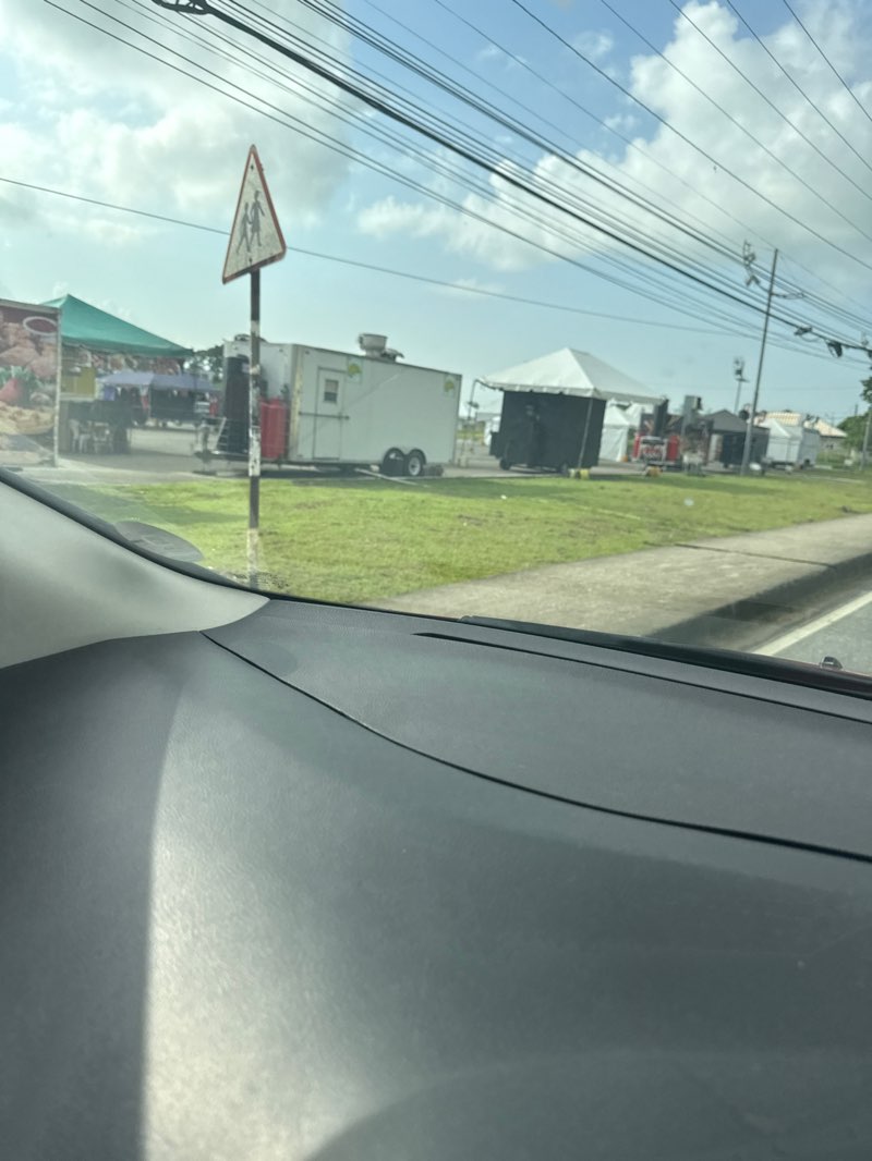 walking near me in Orange Grove Savannah in autumn