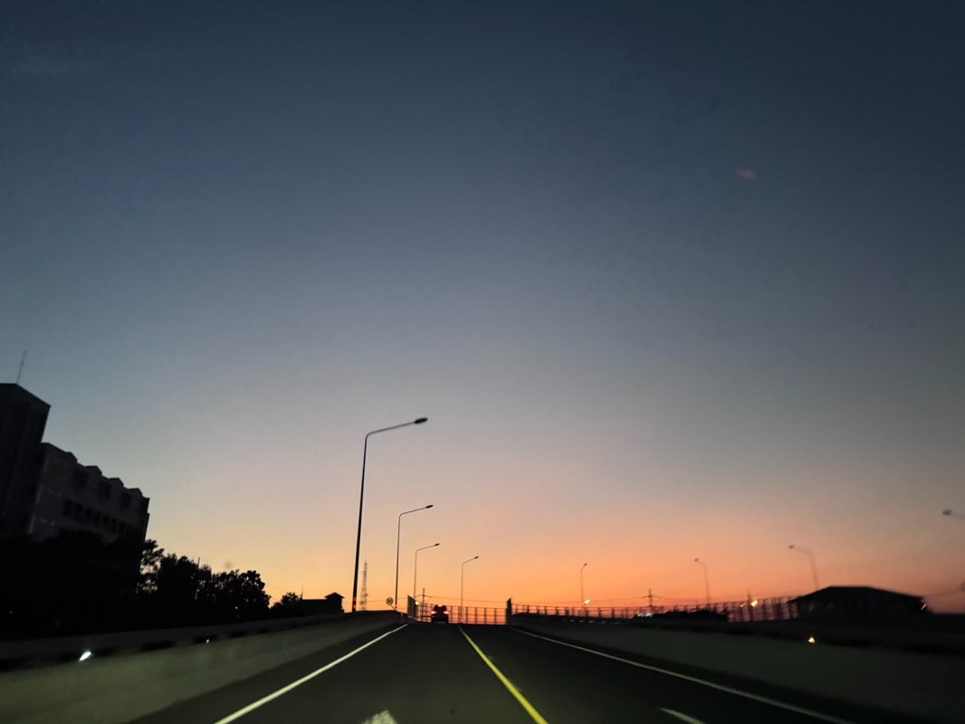 walking near me in Prapa Nakhon in winter