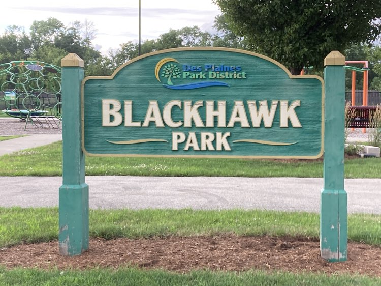 walking near me in Blackhawk Park in autumn