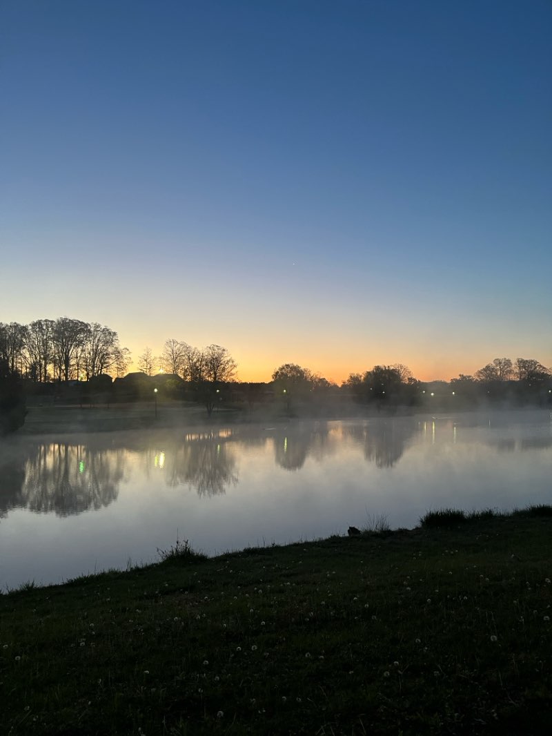 walking near me in Kefauver Park in spring