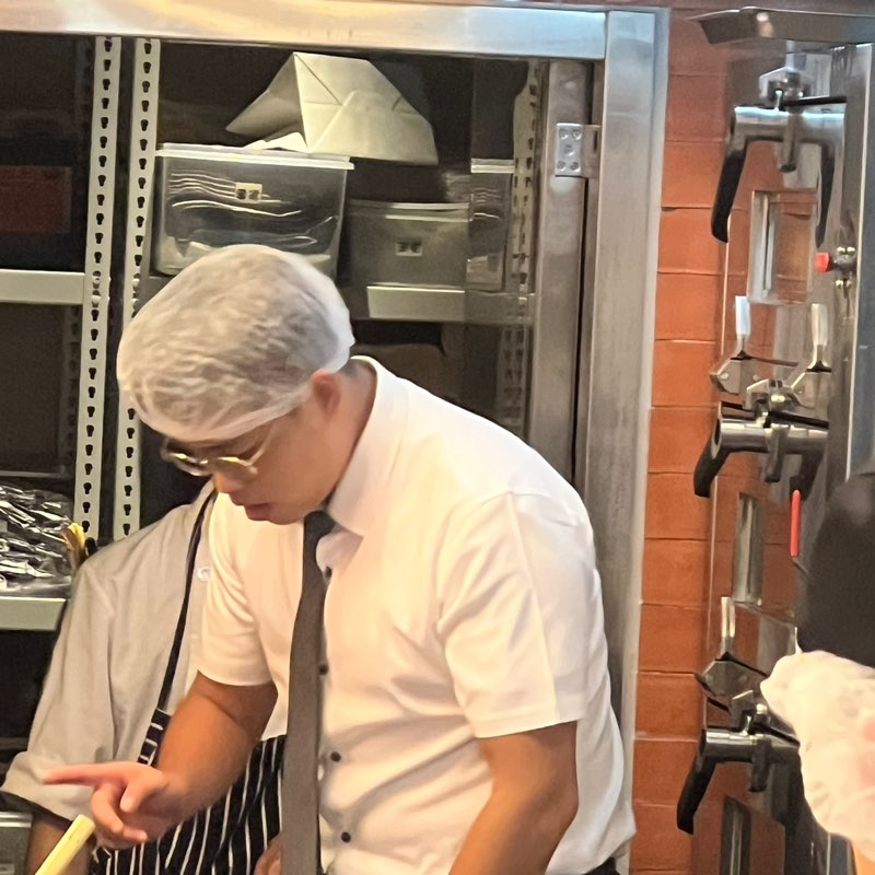 A9 營業管理 王紀 profile