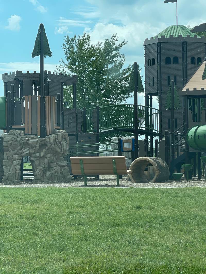 walking near me in Schranz Memorial Park in summer