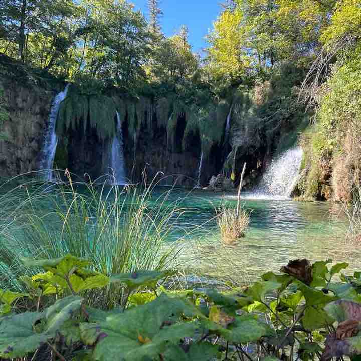 Howard Emanuel post 3