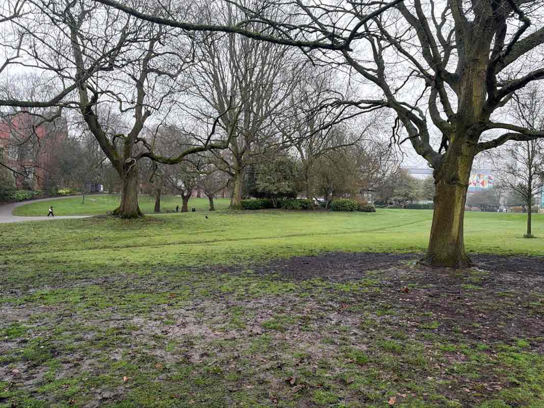 walking near me in Weston Park in winter