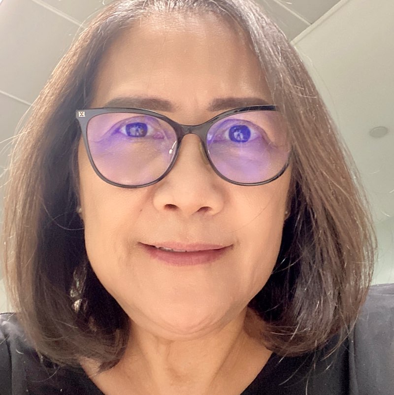 Victoria Valdez - Hotels - UAE