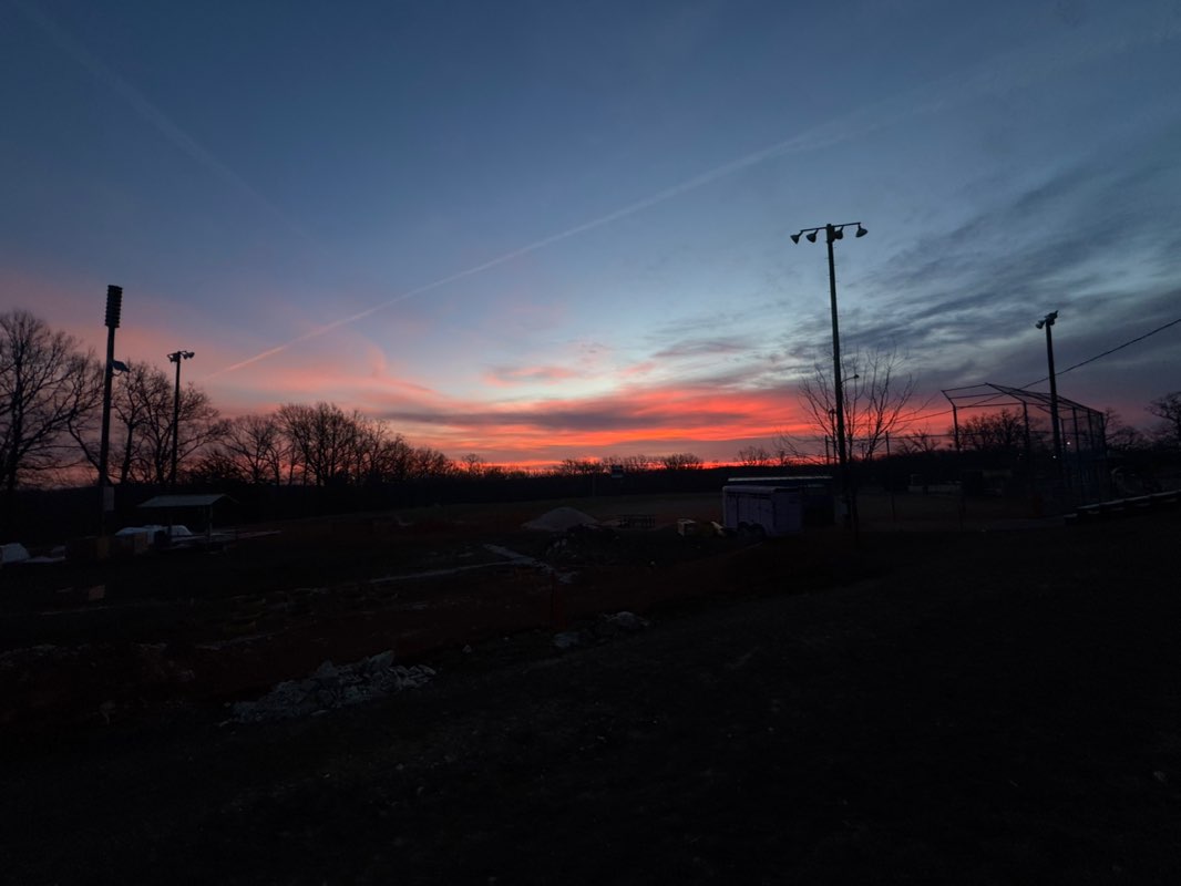 walking near me in Osage Beach City Park in spring