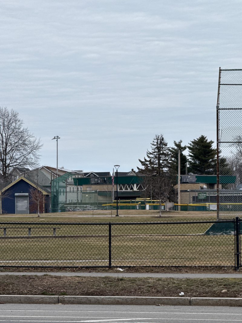 walking near me in Devir Park in spring