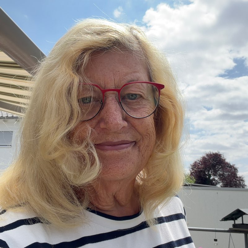 Helga profile