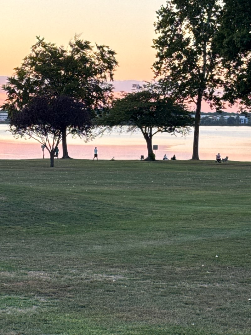 walking near me in Upper Common in autumn