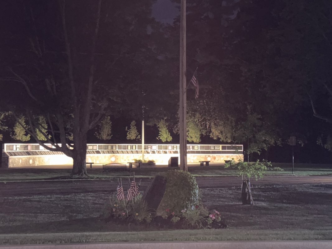 walking near me in Lynnfeild Common in autumn