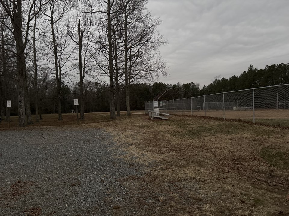 walking near me in Barnesfield Park in winter