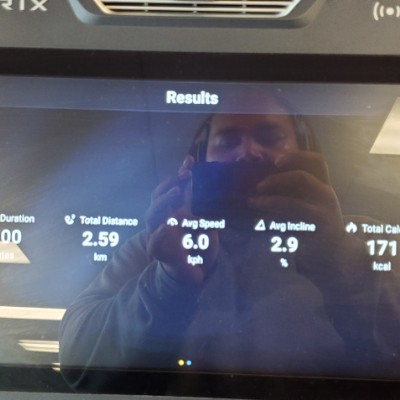 Derek Solomona post 1