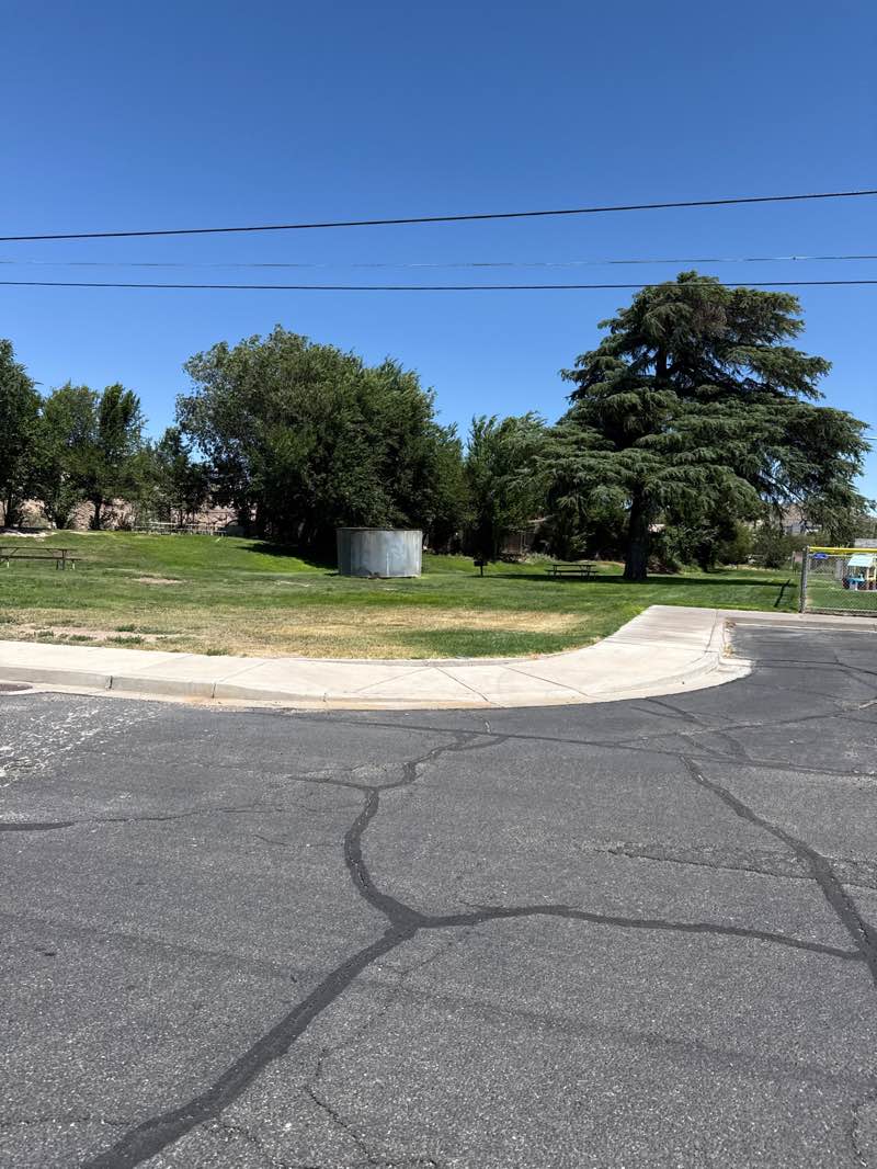 walking near me in Hubbs Neighborhood Park in autumn