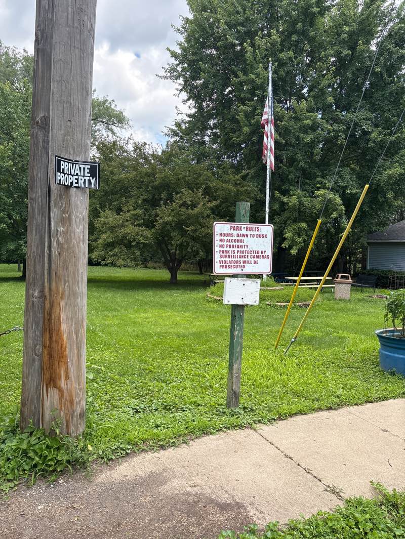 walking near me in Dayspring Community Park in summer