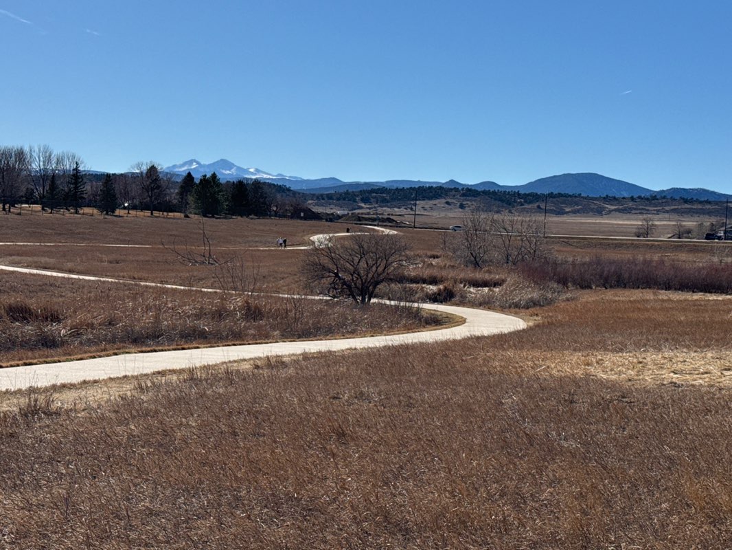walking near me in Emerald Gled Natural Area in spring
