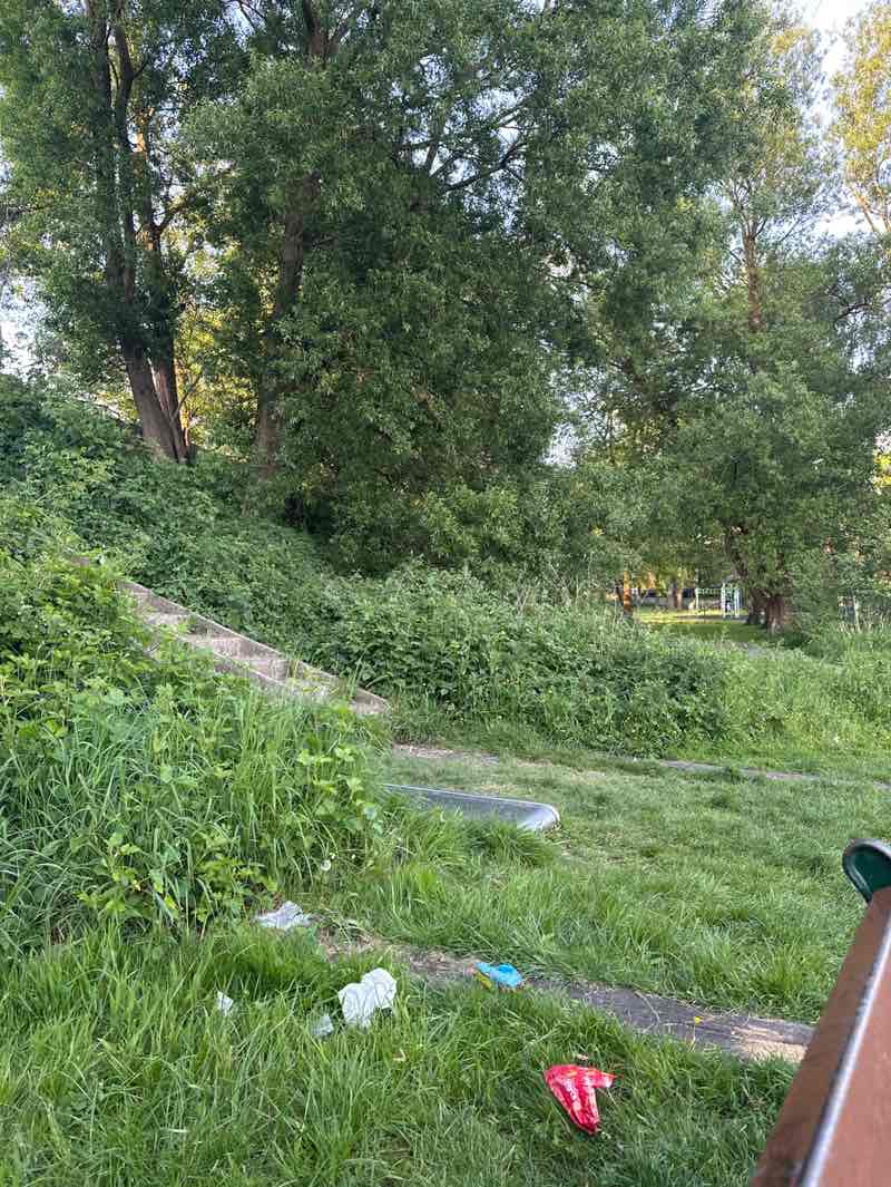 walking near me in Springs Community Green in spring