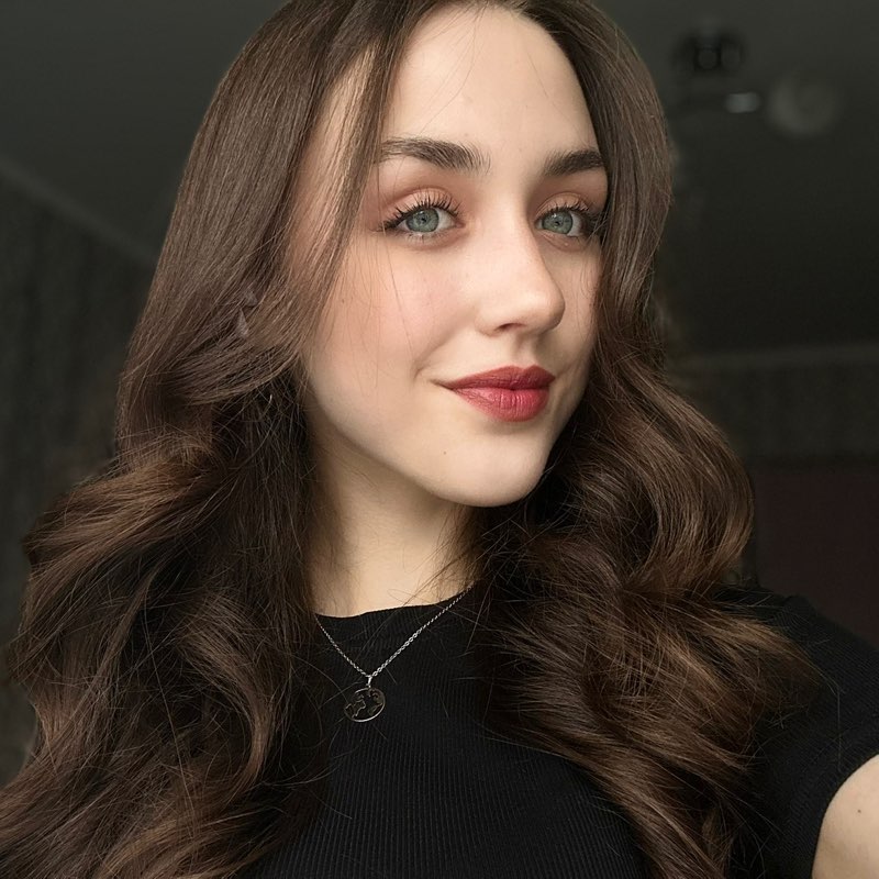 Юлия Батталова