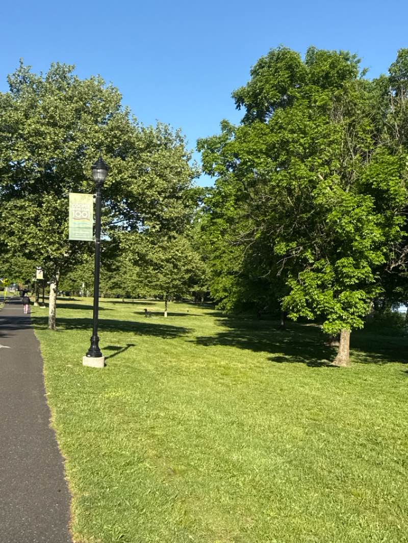 walking near me in Cooper River Park in spring