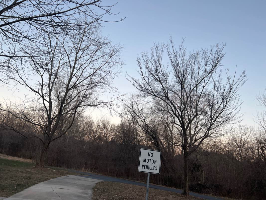 walking near me in Heritage Trail Greenway in winter