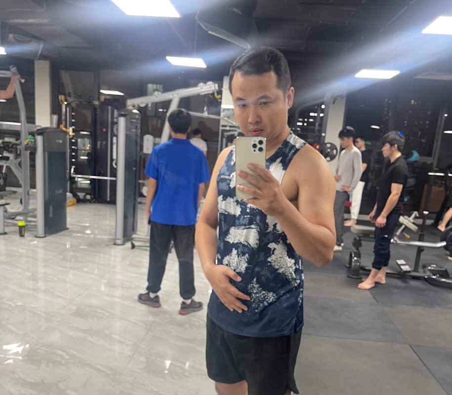 Vananh Nguyen profile