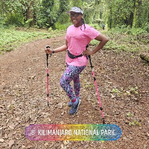 Ms. Vicky Lynne profile