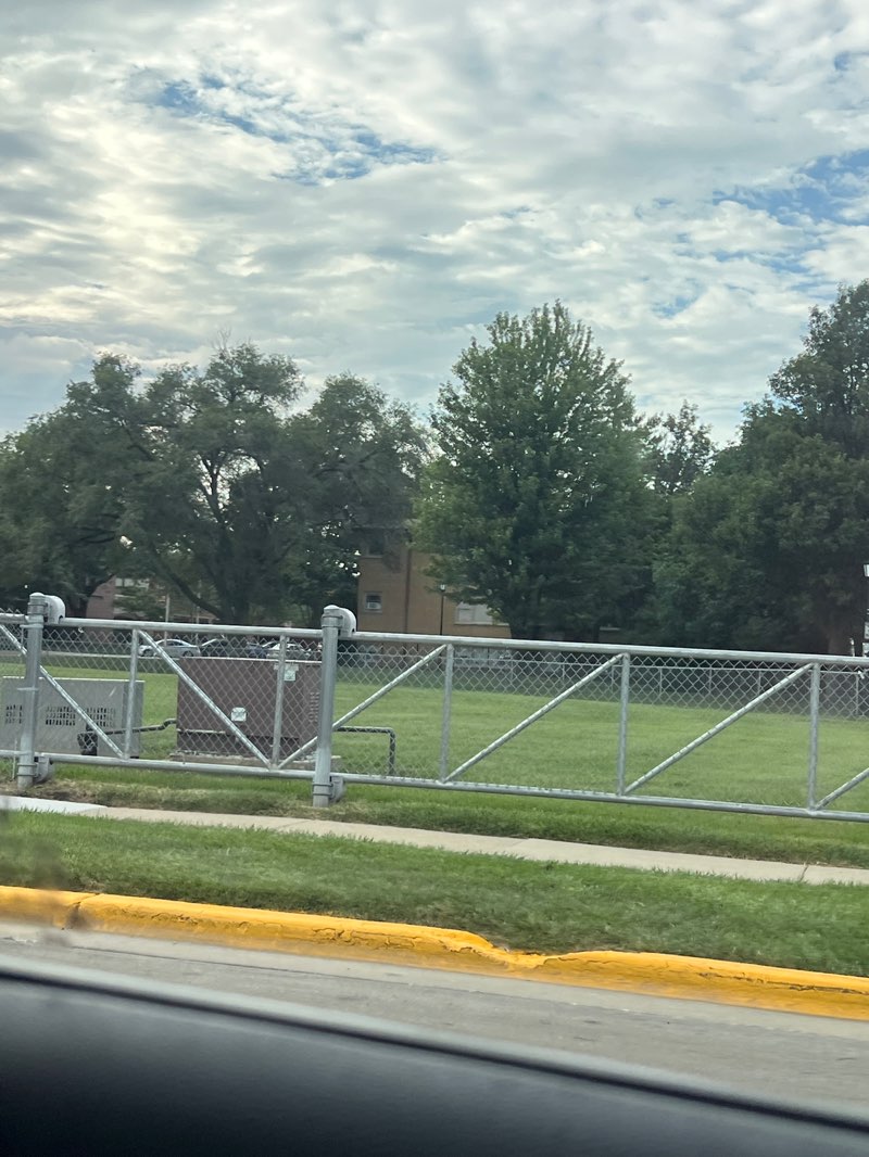 walking near me in Mills Park in autumn