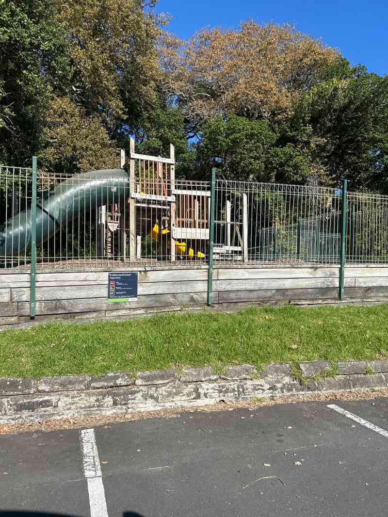 walking near me in Sunkist Bay Reserve in autumn