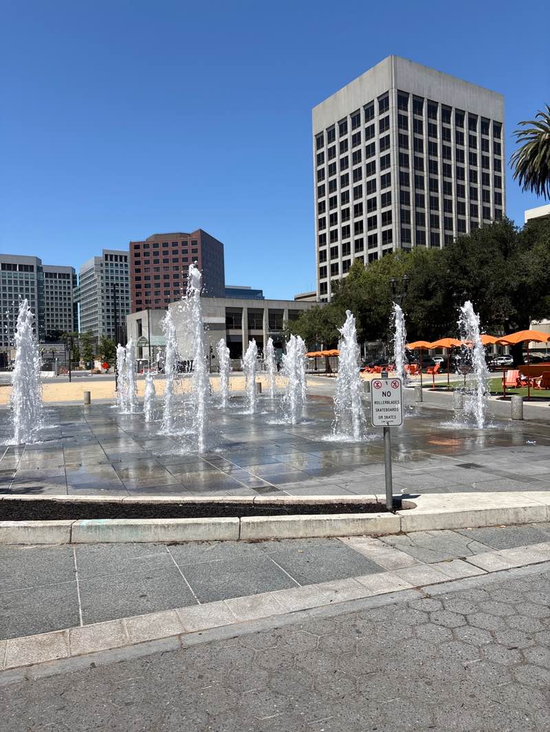 walking near me in Plaza de César E. Chávez in summer
