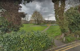 walking near me in Painters Lane Open Space in winter